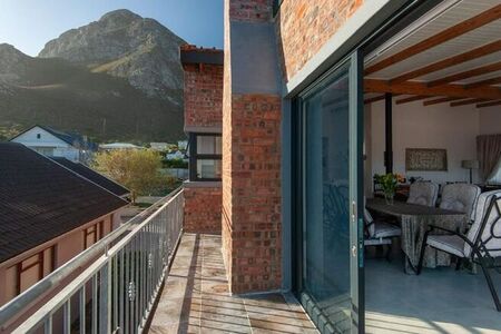 2 Bedroom house to rent in Voelklip, Hermanus
