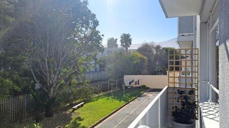 2 Bedroom apartment to rent in Plumstead, Cape Town