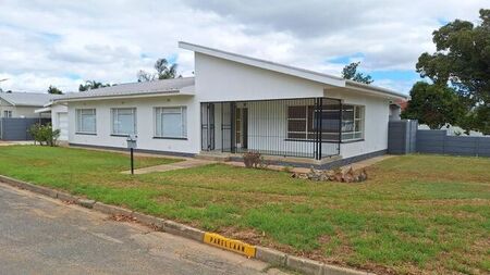 3 Bedroom house to rent in Robertson