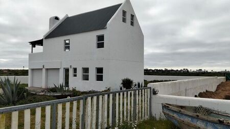 2 Bedroom house to rent in Lampiesbaai, St Helena Bay