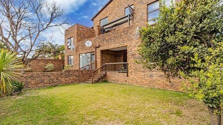 2 Bedroom apartment to rent in North Riding, Randburg