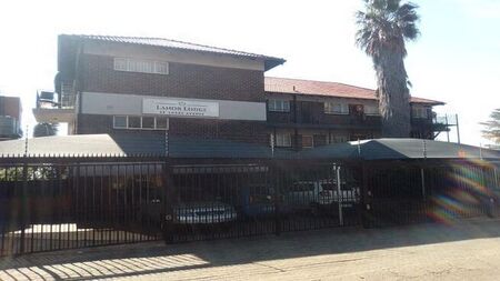 2 Bedroom apartment to rent in Windsor West, Randburg