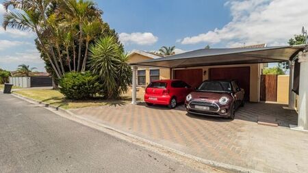 3 Bedroom house to rent in Oakglen, Bellville