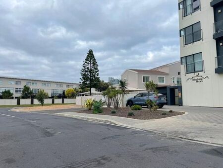 1 Bedroom apartment to rent in Bloubergrant