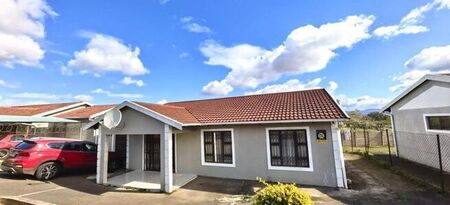 3 Bedroom townhouse - freehold to rent in Cleland, Pietermaritzburg