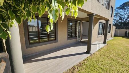 3 Bedroom apartment to rent in Hurlingham, Sandton