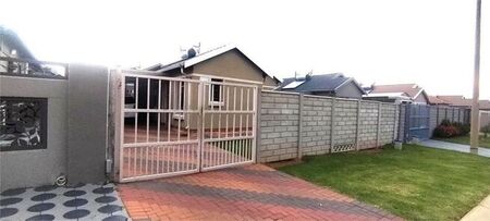 3 Bedroom house to rent in Albertsdal, Alberton