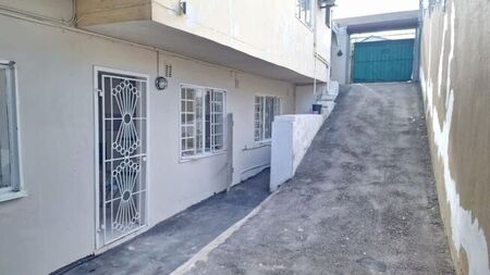1 Bedroom cottage to rent in Caneside, Phoenix