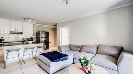 2 Bedroom apartment to rent in Rondebosch, Cape Town