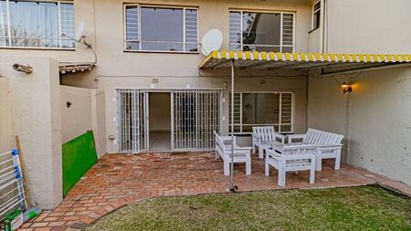 3 Bedroom duplex apartment to rent in Petervale, Sandton