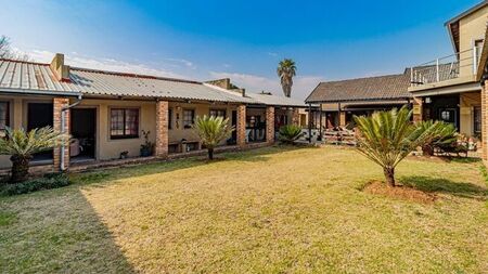 1 Bedroom bachelor apartment to rent in Edleen, Kempton Park