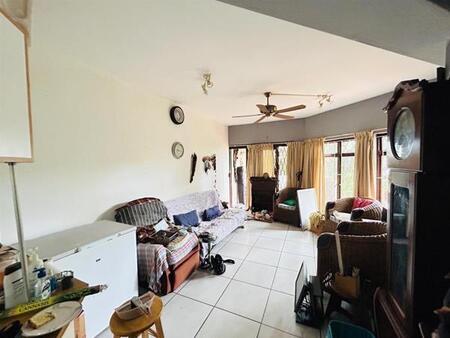 2 Bedroom Apartment in Manaba Beach