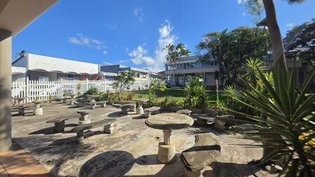 2 Bedroom Apartment in Uvongo
