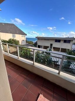 2 Bedroom Apartment in Manaba Beach