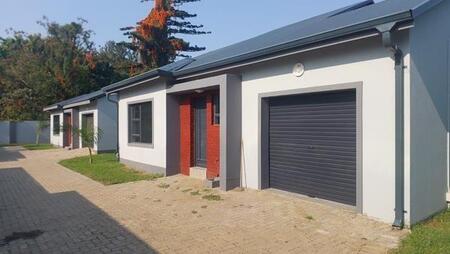 2 Bedroom House in KwaMbonambi