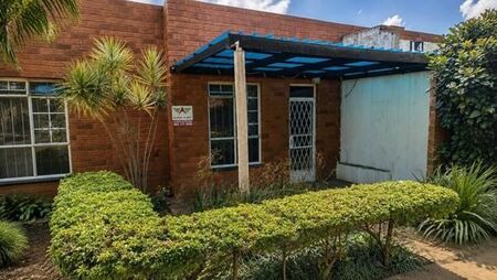 2 Bedroom Apartment in Fairview