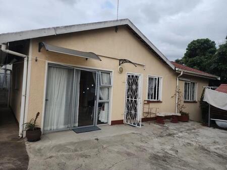 2 Bedroom House in Centenary Park