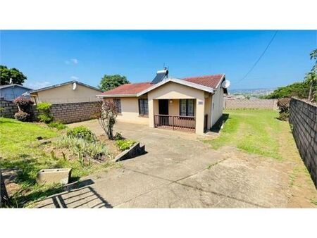 3 Bedroom House in Kwamashu