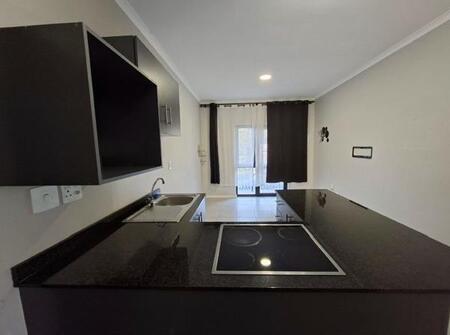 2 Bedroom Apartment in Waterfall