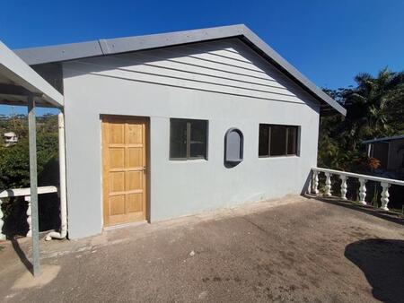 1 Bedroom Apartment in Yellowwood Park