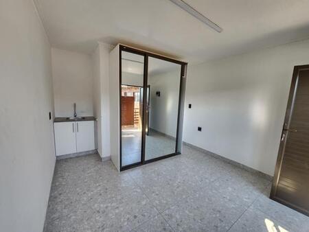 Bachelor apartment in Bluff