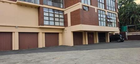3 Bedroom Flat in Amanzimtoti