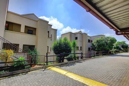 1 Bedroom Apartment in Constantia Kloof