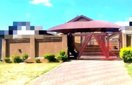 2 Bedroom House in Soshanguve Vv