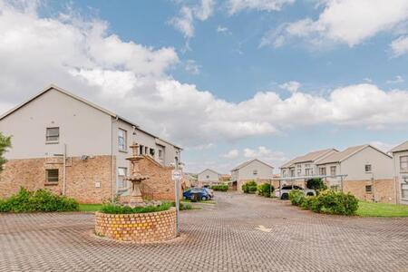 2 Bedroom Apartment in Noordheuwel
