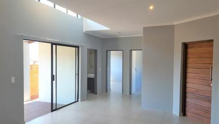 3 Bedroom House in Kameeldrift East