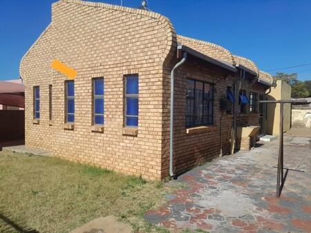 4 Bedroom House in Soshanguve L
