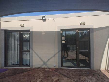 1 Bedroom Apartment in Doornpoort