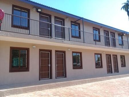Studio Apartment in Capital Park