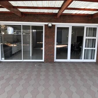 Studio Apartment in Winchester Hills