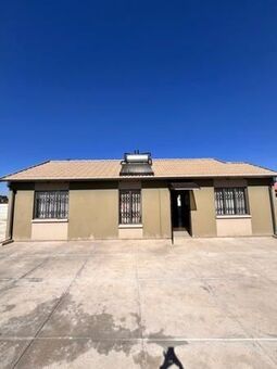3 Bedroom House in Savanna City