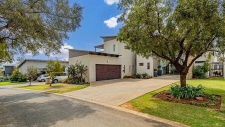4 Bedroom House in Eye of Africa Estate
