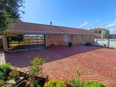 3 Bedroom House in Modder East