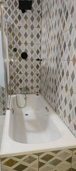 1 Bedroom Apartment in Highway Gardens