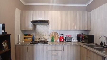 3 Bedroom Apartment in Elandshaven