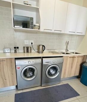 1 Bedroom Apartment in Modderfontein