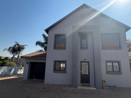 3 Bedroom Townhouse in Sonneveld