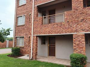 2 Bedroom Townhouse in Hughes