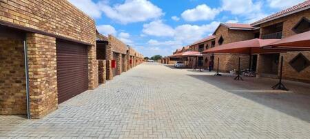 2 Bedroom Apartment in Crystal Park