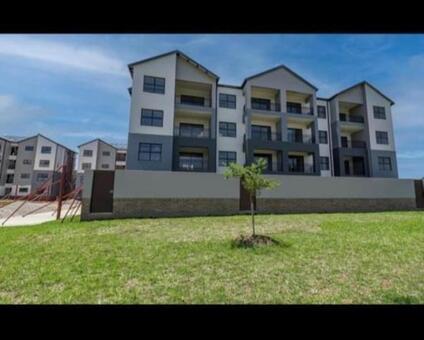 2 Bedroom Apartment in Lilianton
