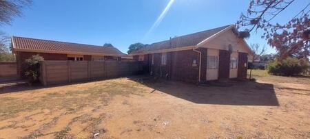3 Bedroom House in Flamingo Park