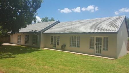 1 Bedroom Flat in Doringkloof