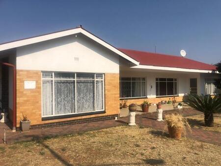 3 Bedroom House in Parys