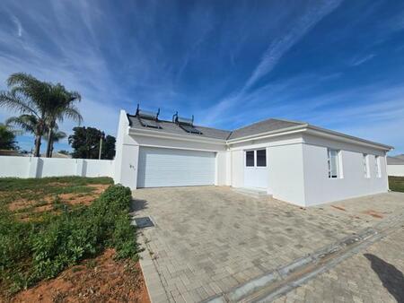 3 Bedroom House in Vredendal