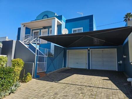 3 Bedroom House in Bergzicht