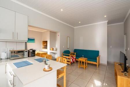 2 Bedroom House in Laguna Sands